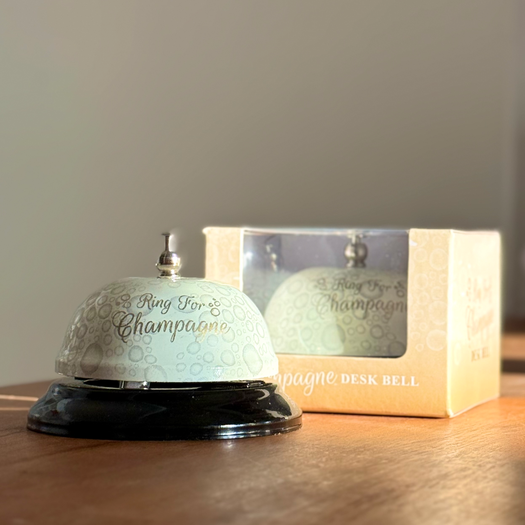 Ring för Champagne!