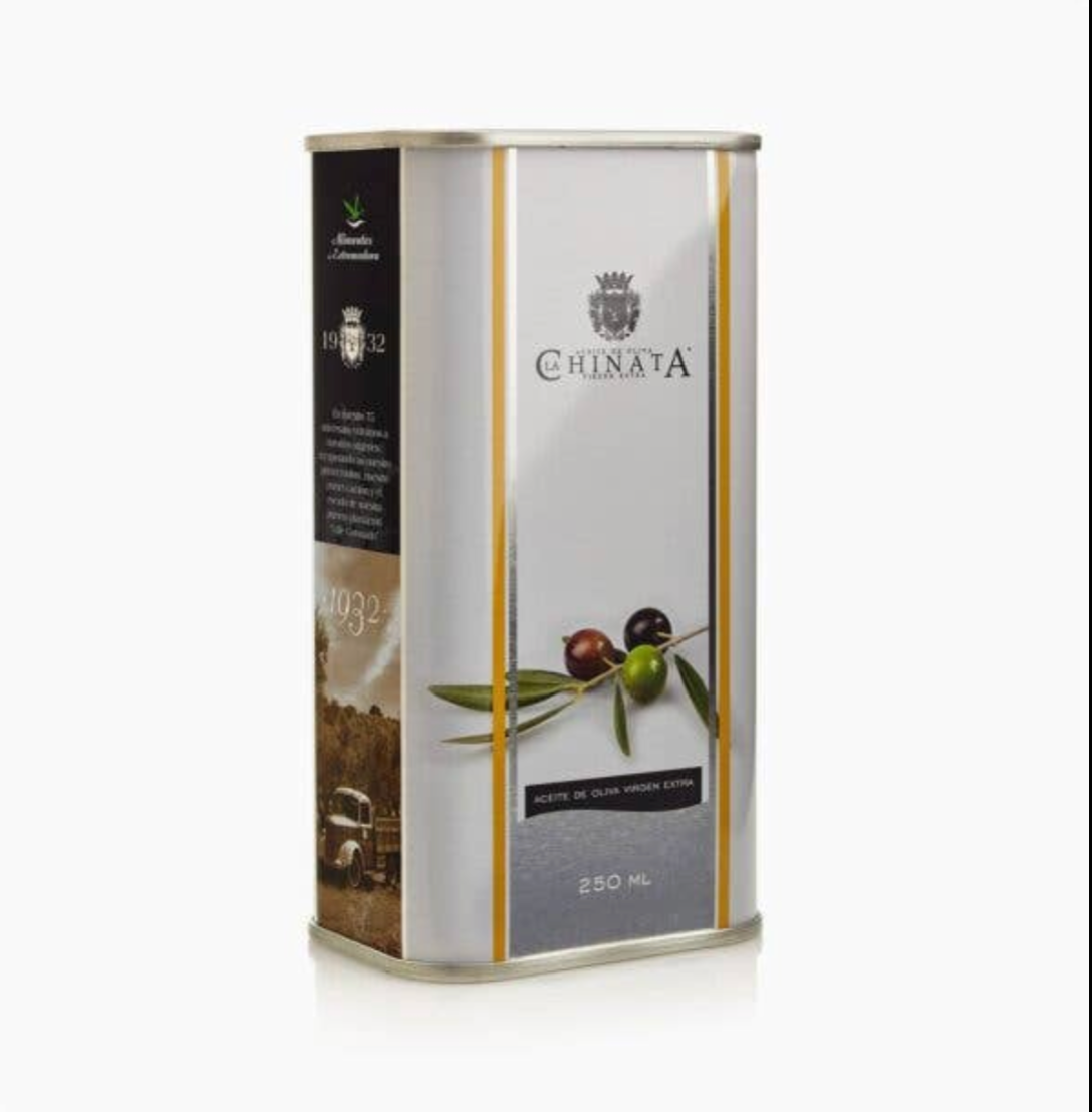 La Chinata Kallpressad jungfruolja (Extra Virgin Olive) plåtburk 250 ml.